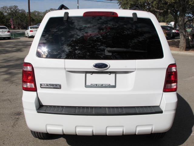 Ford Escape 2008 photo 4