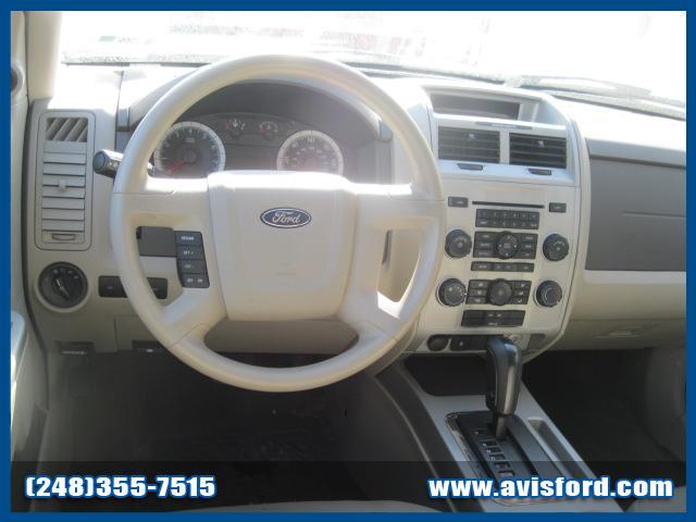 Ford Escape 2008 photo 1