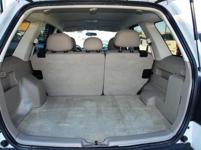 Ford Escape 2008 photo 1