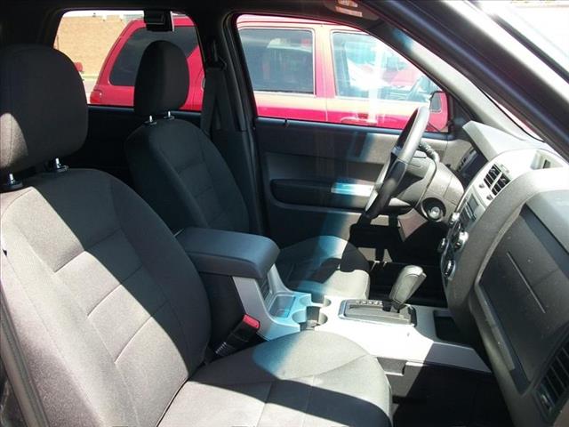 Ford Escape 2008 photo 18