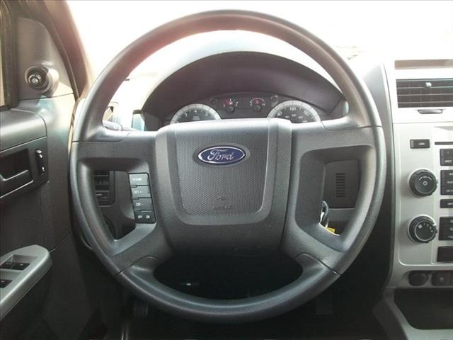 Ford Escape 2008 photo 23