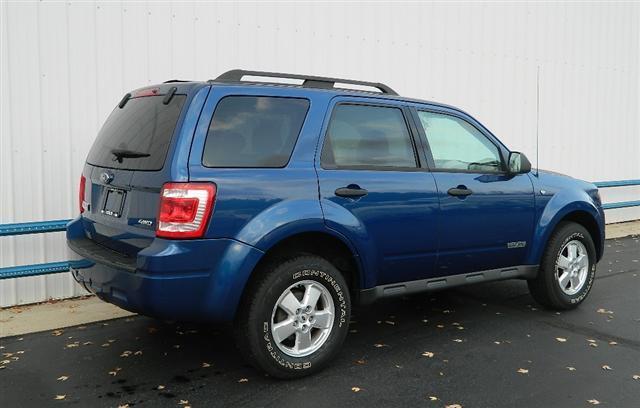 Ford Escape 2008 photo 2