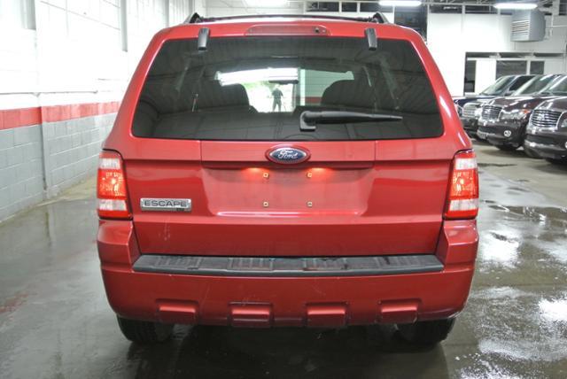 Ford Escape 2008 photo 16