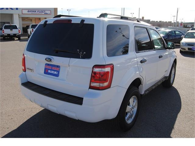 Ford Escape 2008 photo 3