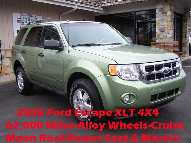 Ford Escape ESi Sport Utility