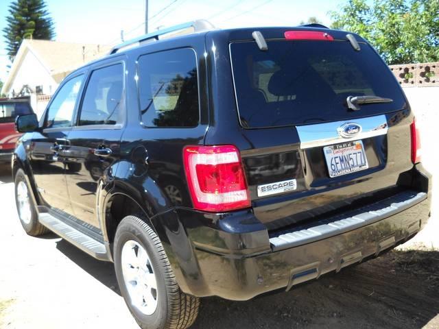 Ford Escape 2008 photo 2