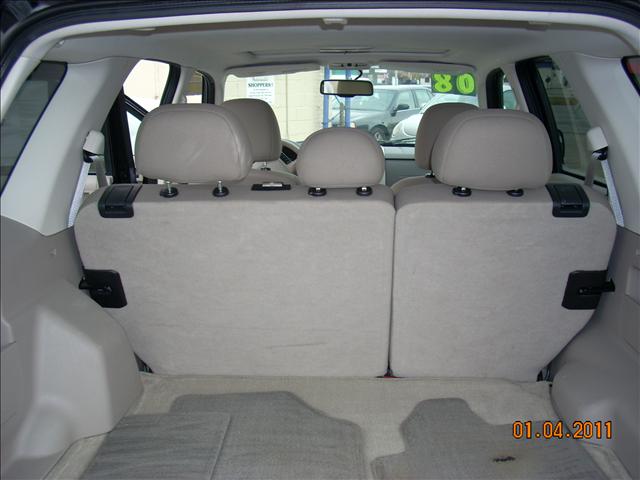 Ford Escape 2008 photo 4