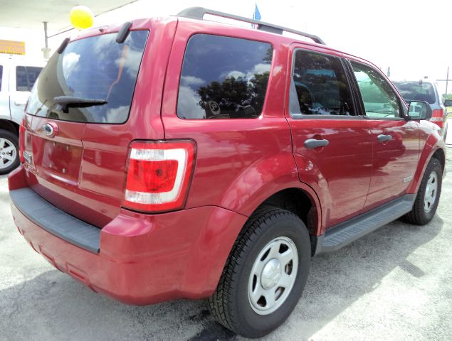 Ford Escape 2008 photo 2