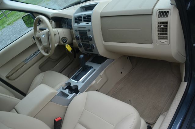 Ford Escape 2008 photo 30