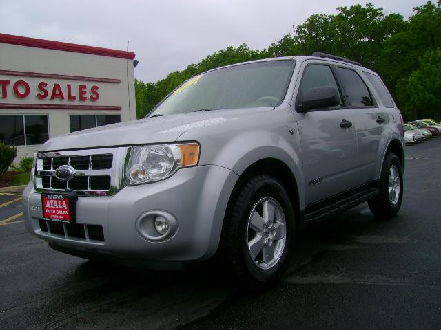 Ford Escape 2008 photo 2