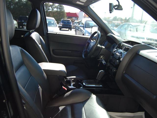 Ford Escape 2008 photo 2