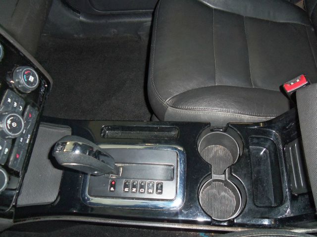 Ford Escape 2008 photo 10