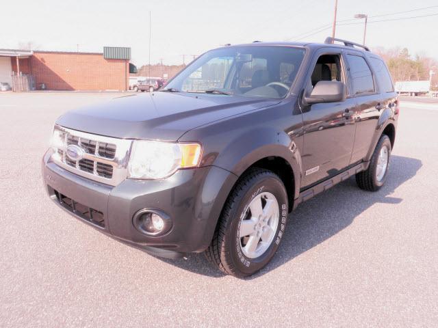 Ford Escape ESi Sport Utility