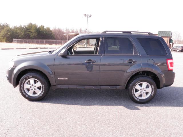 Ford Escape 2008 photo 1