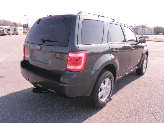 Ford Escape 2008 photo 2