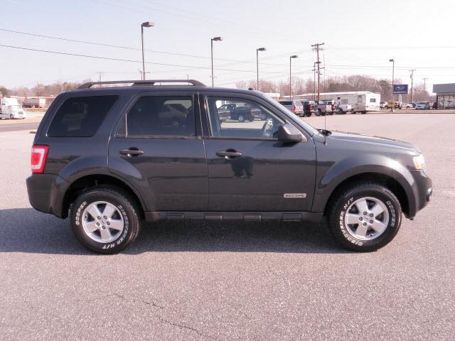 Ford Escape 2008 photo 3