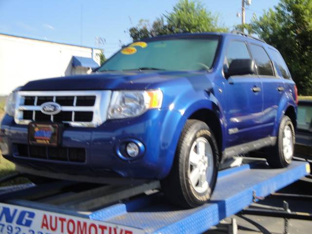 Ford Escape 2008 photo 2