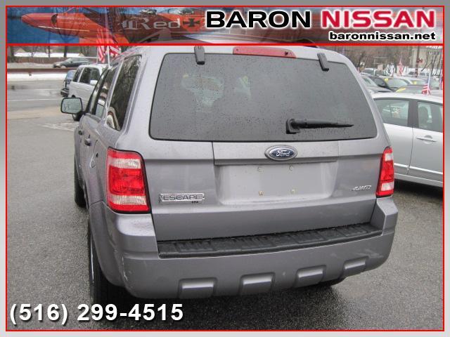 Ford Escape 2008 photo 2