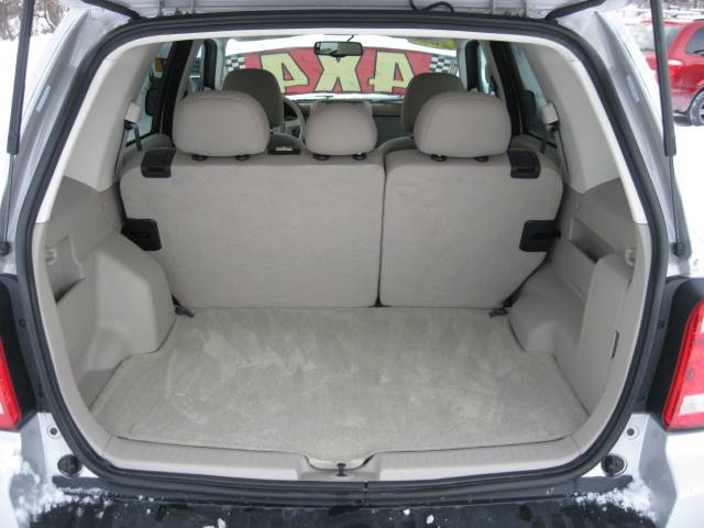 Ford Escape 2008 photo 3