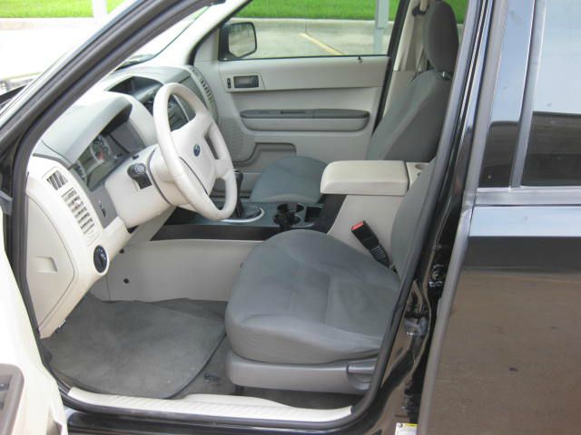 Ford Escape 2008 photo 3