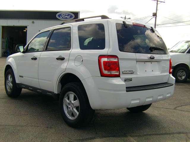 Ford Escape 2008 photo 1