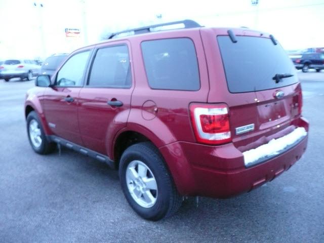 Ford Escape 2008 photo 3