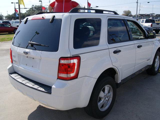 Ford Escape 2008 photo 1