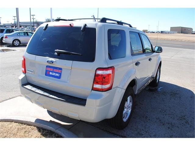 Ford Escape 2008 photo 3