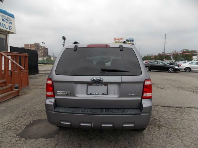 Ford Escape 2008 photo 3