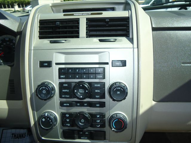 Ford Escape 2008 photo 15