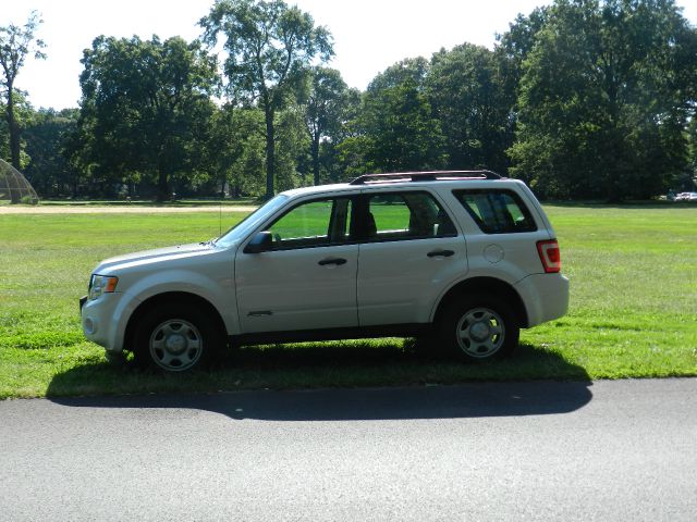 Ford Escape 2008 photo 2