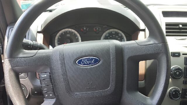 Ford Escape 2008 photo 1