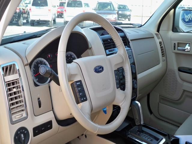 Ford Escape 2008 photo 1