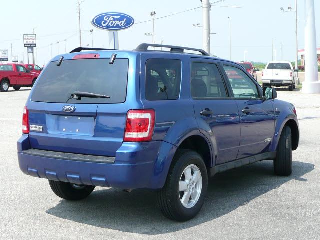 Ford Escape 2008 photo 2