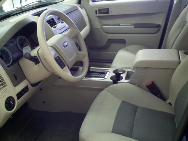 Ford Escape 2008 photo 1