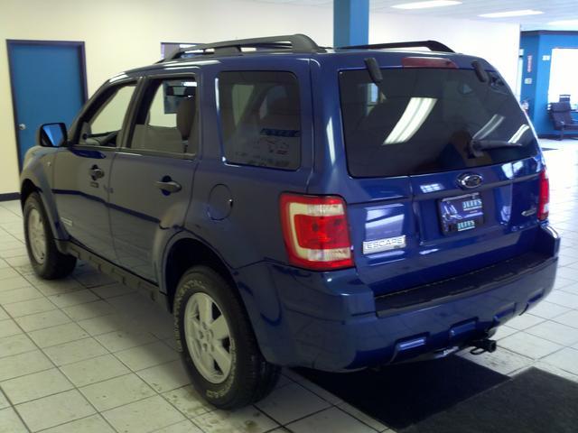 Ford Escape 2008 photo 2