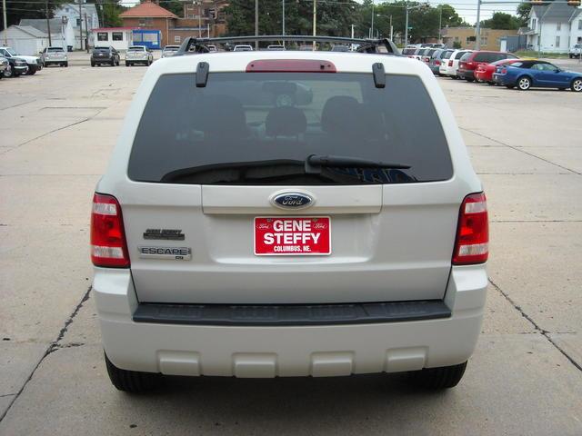 Ford Escape 2008 photo 4