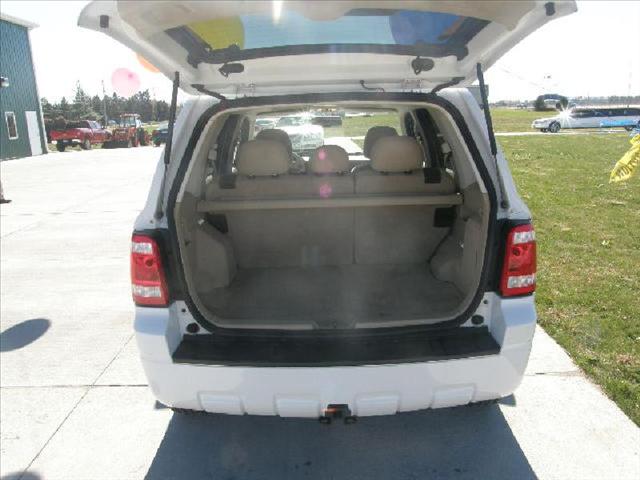 Ford Escape 2008 photo 4