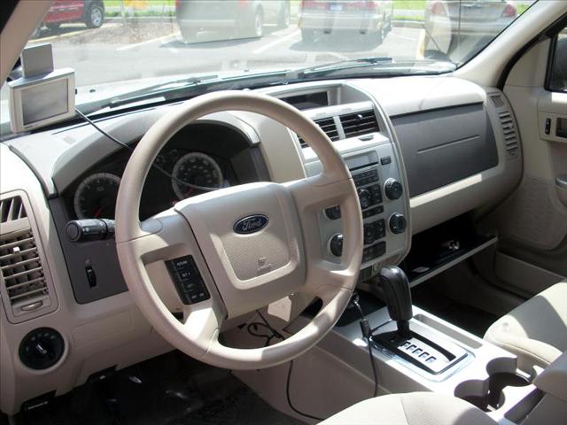 Ford Escape 2008 photo 4