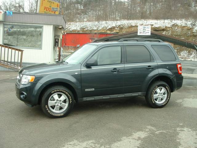 Ford Escape ESi Sport Utility