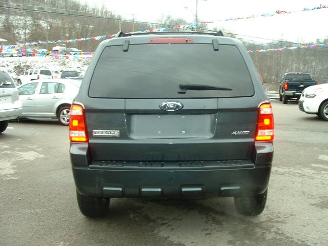 Ford Escape 2008 photo 2