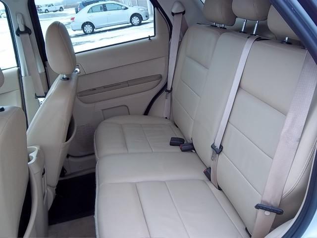 Ford Escape 2008 photo 3