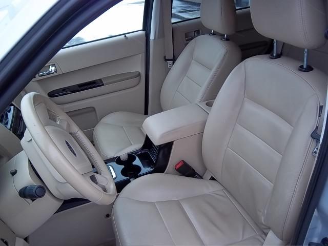 Ford Escape 2008 photo 4