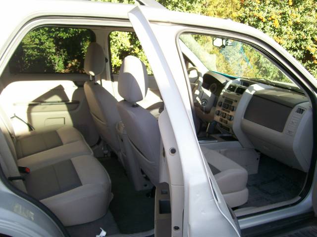 Ford Escape 2008 photo 3