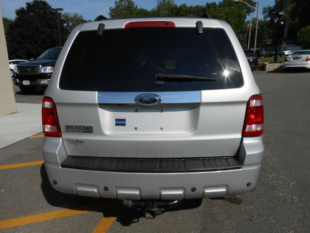 Ford Escape 2008 photo 2