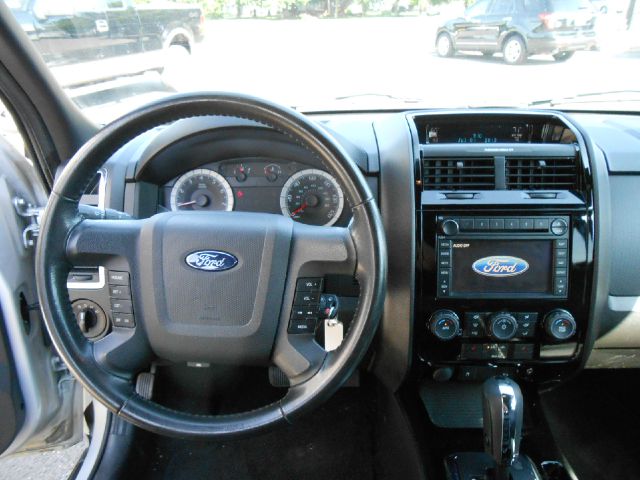 Ford Escape 2008 photo 4