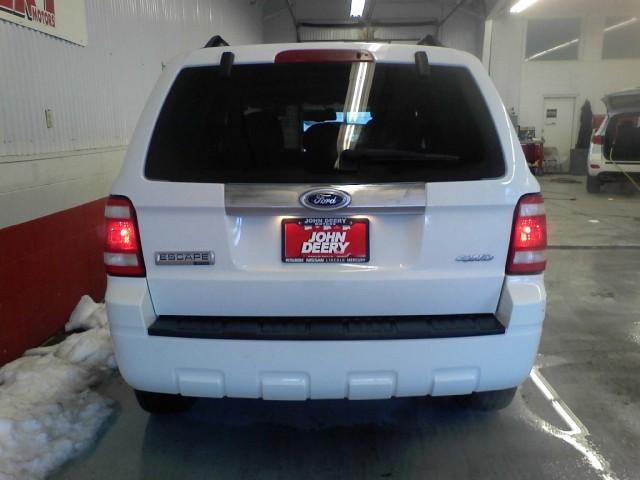 Ford Escape 2008 photo 3