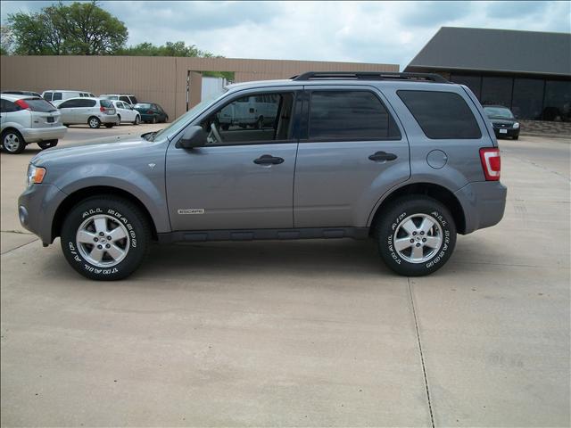 Ford Escape ESi Sport Utility