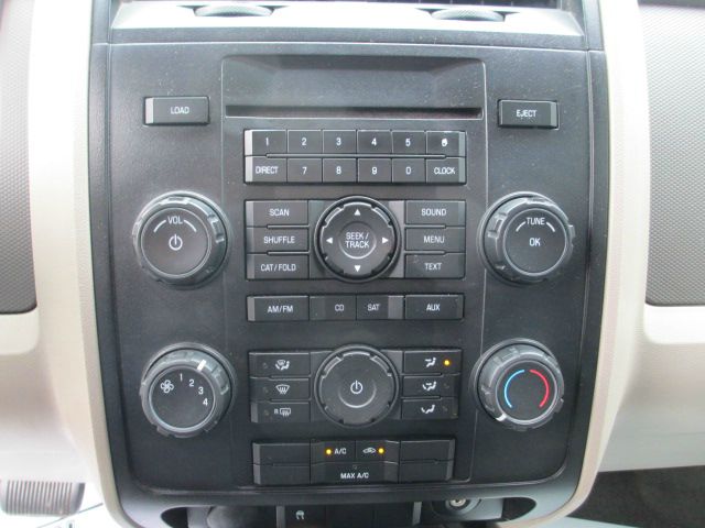 Ford Escape 2008 photo 3