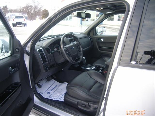 Ford Escape 2008 photo 3